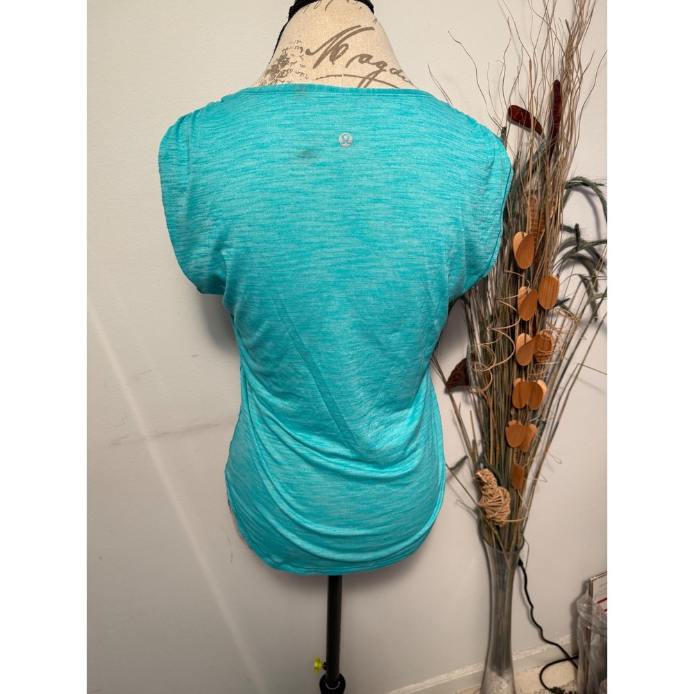 Lululemon Teal‎ Heathered V Neck Short Sleeve Athletic Top Women Size 6